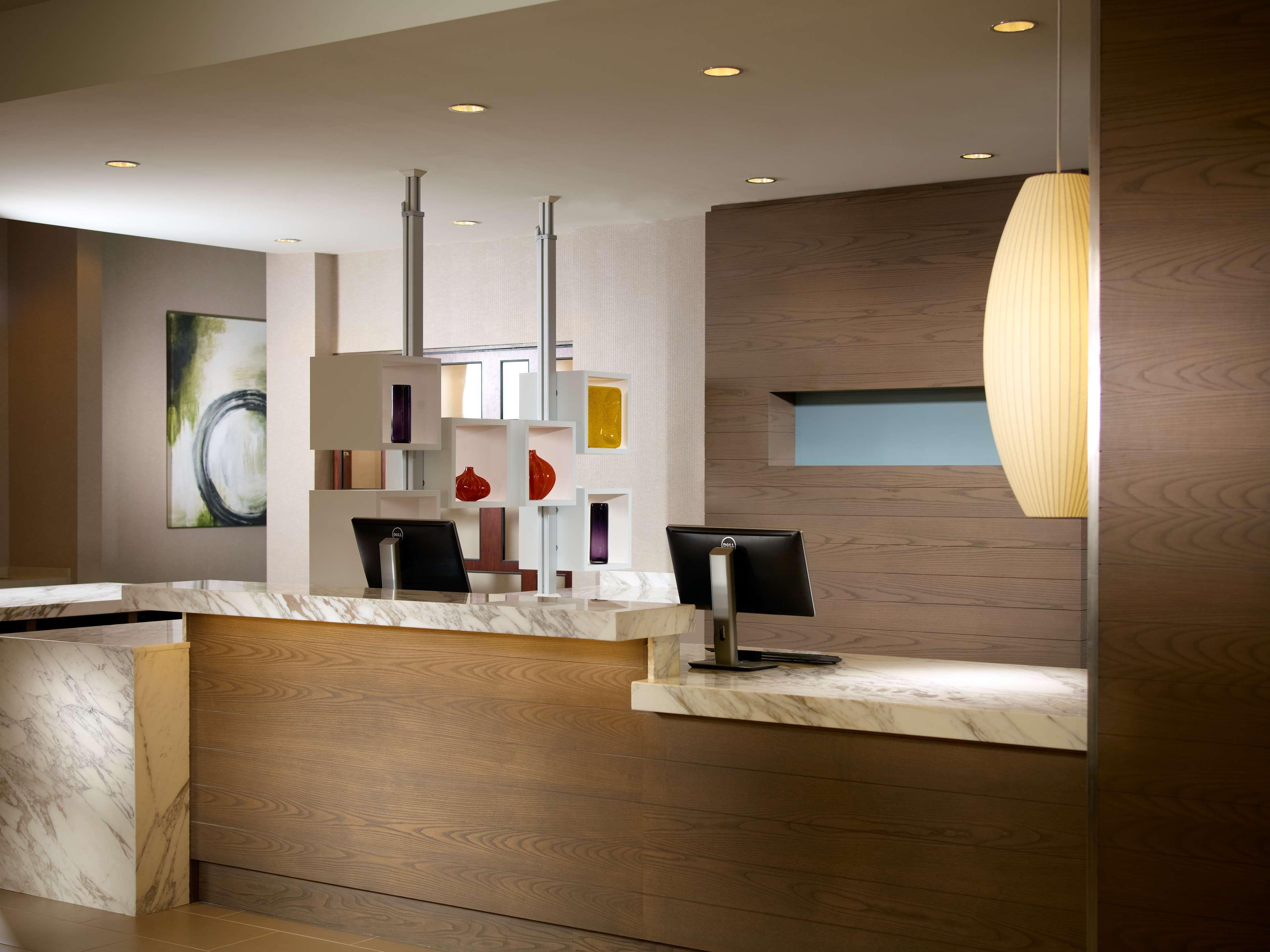 Отель Hyatt House Atlanta Downtown Экстерьер фото