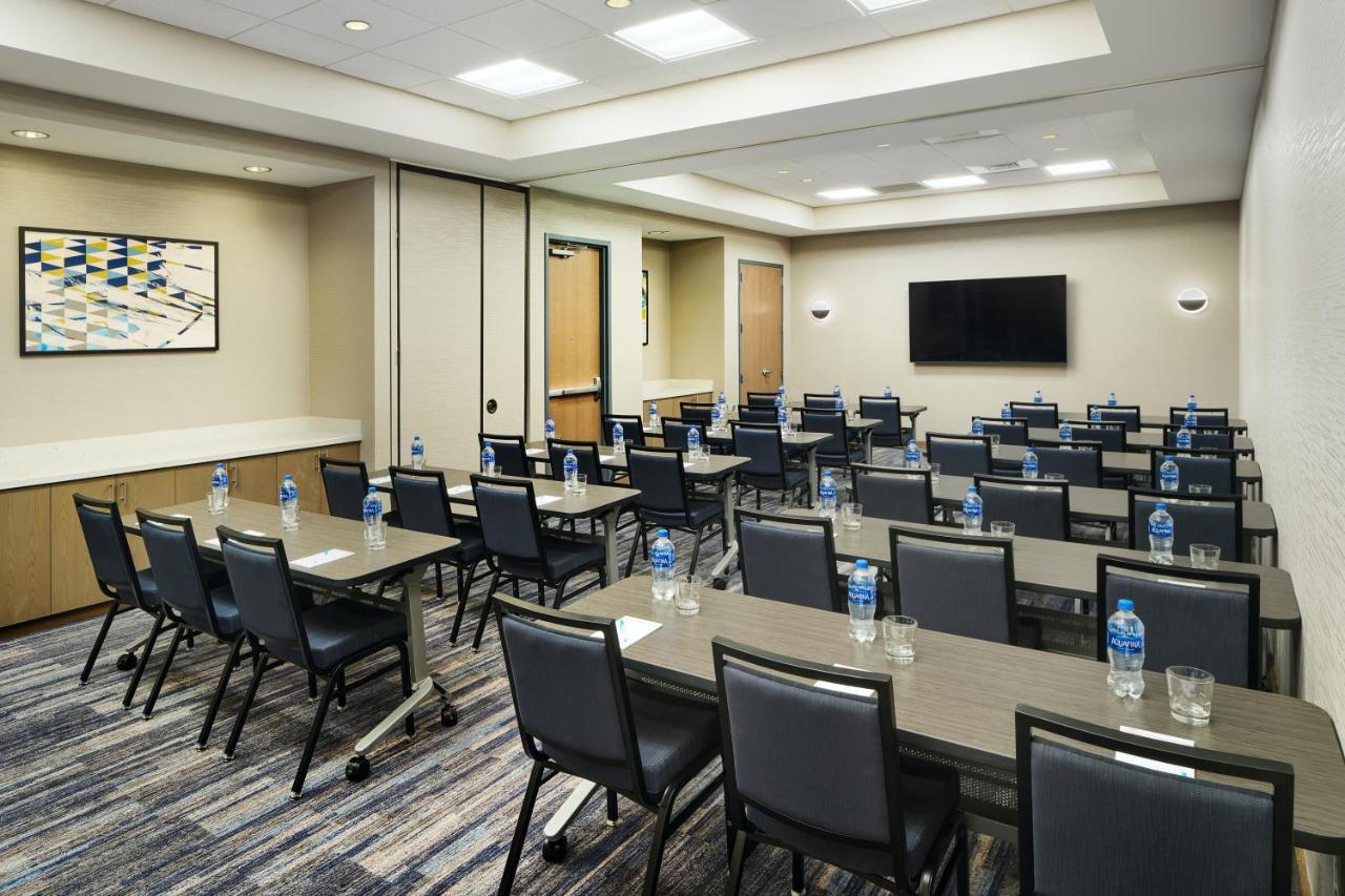 Отель Hyatt House Atlanta Downtown Экстерьер фото