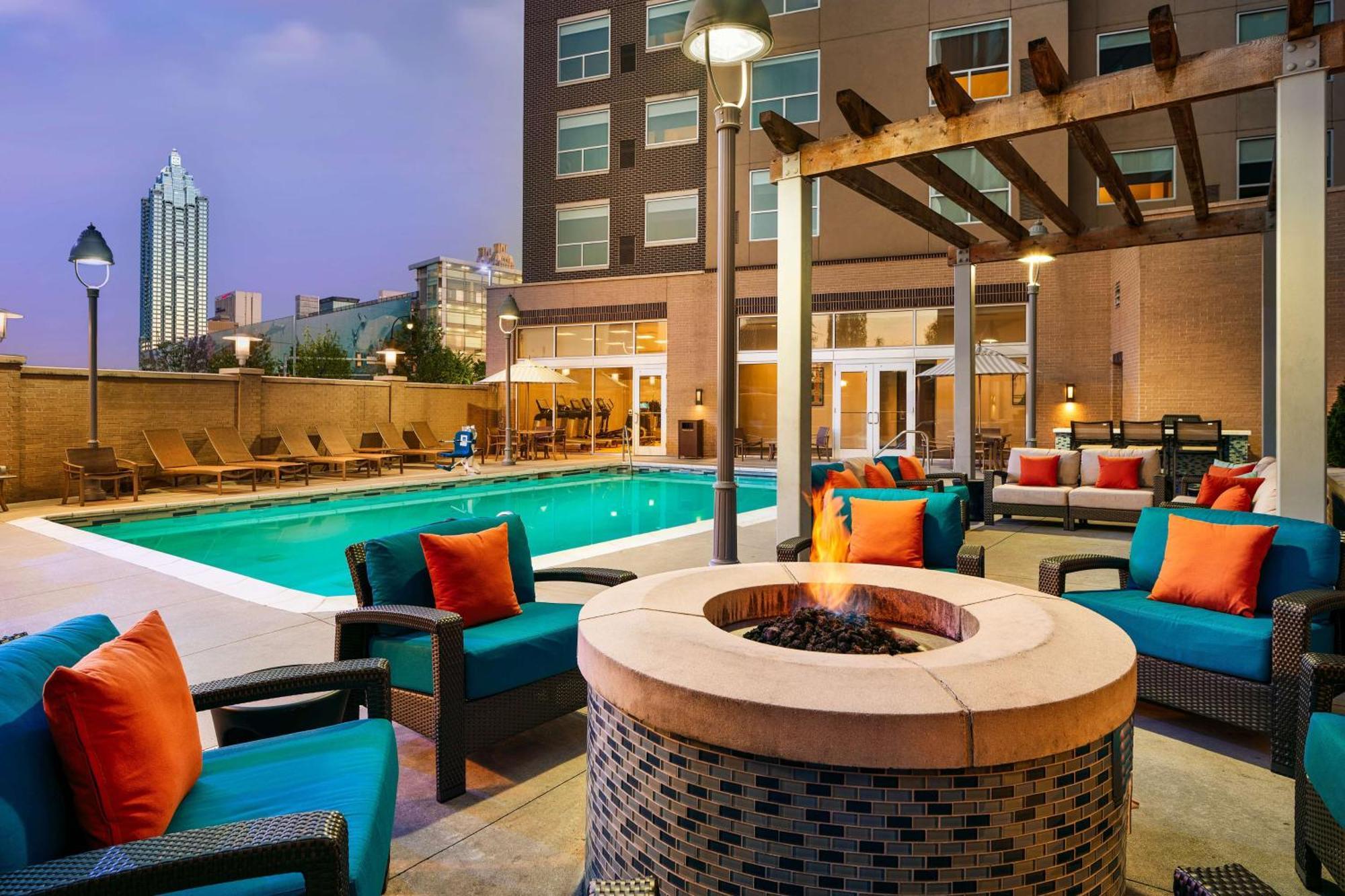 Отель Hyatt House Atlanta Downtown Экстерьер фото
