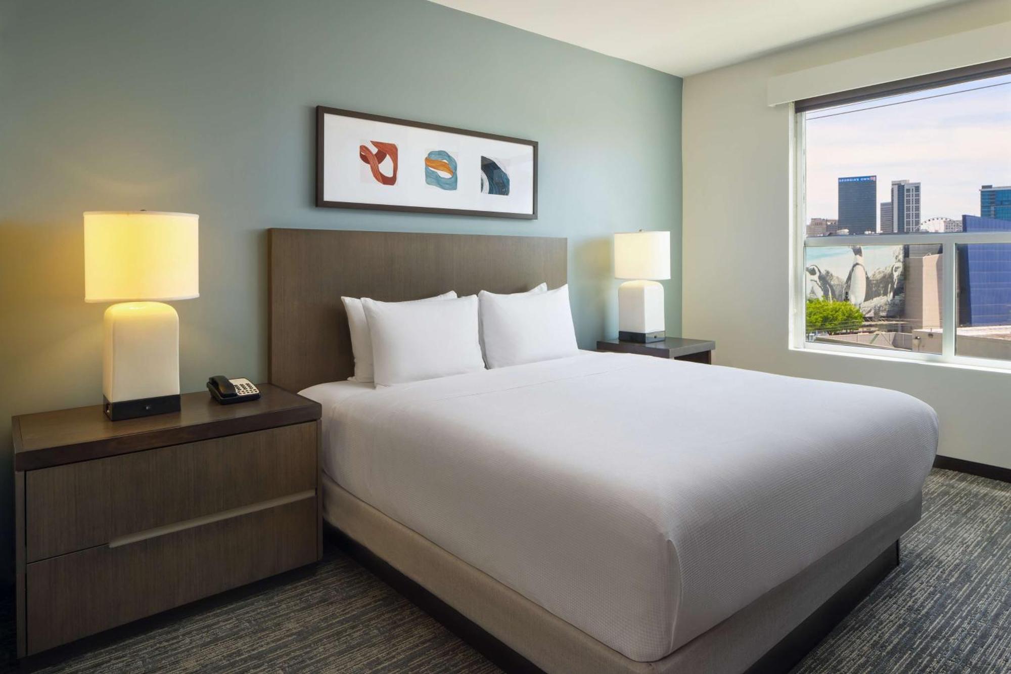 Отель Hyatt House Atlanta Downtown Экстерьер фото