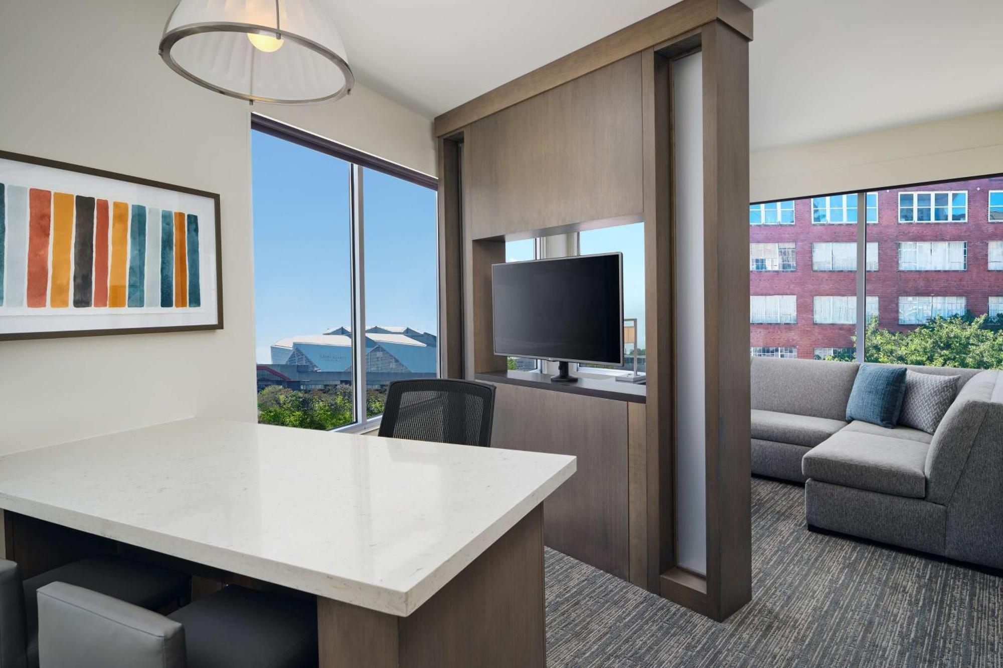 Отель Hyatt House Atlanta Downtown Экстерьер фото