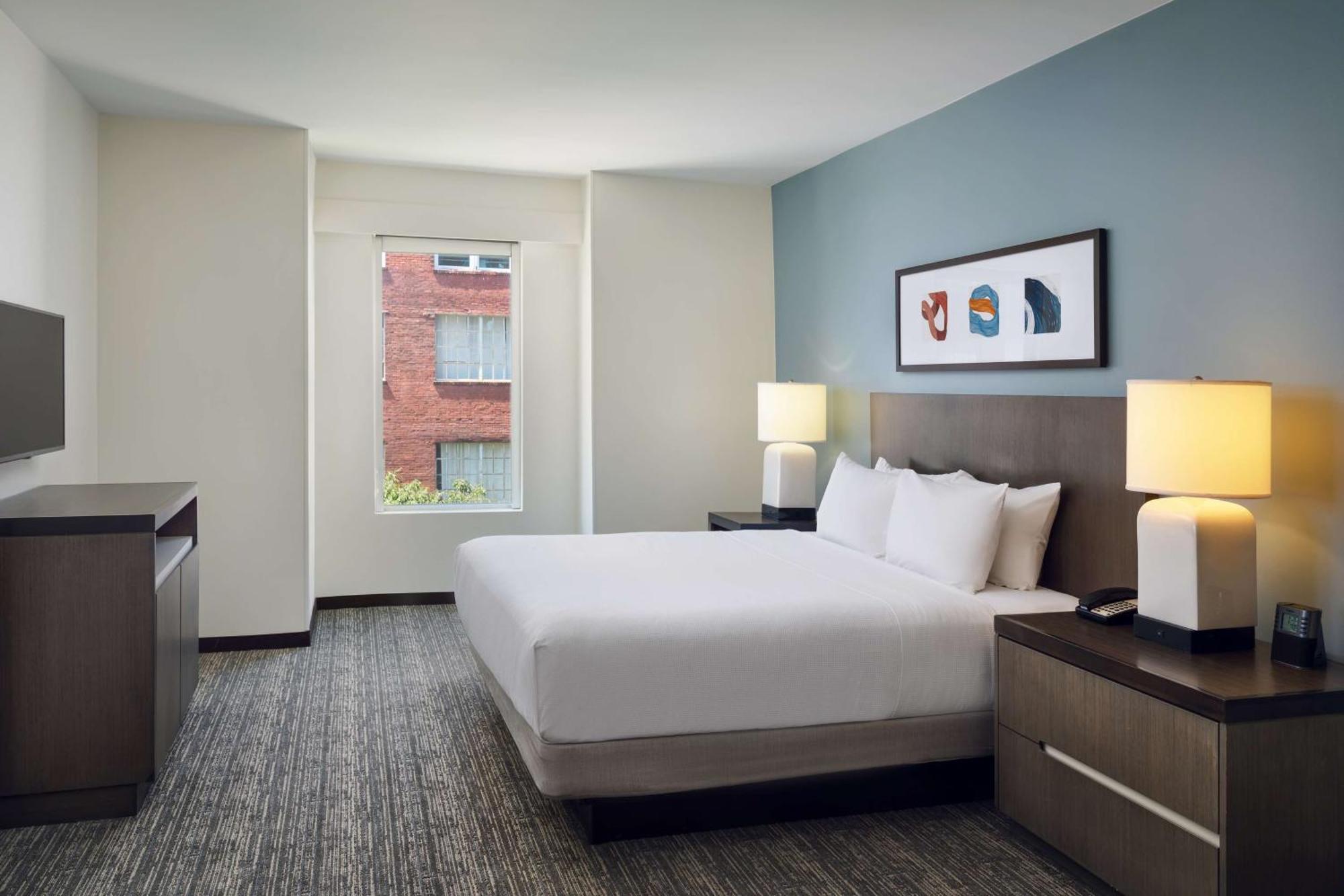 Отель Hyatt House Atlanta Downtown Экстерьер фото