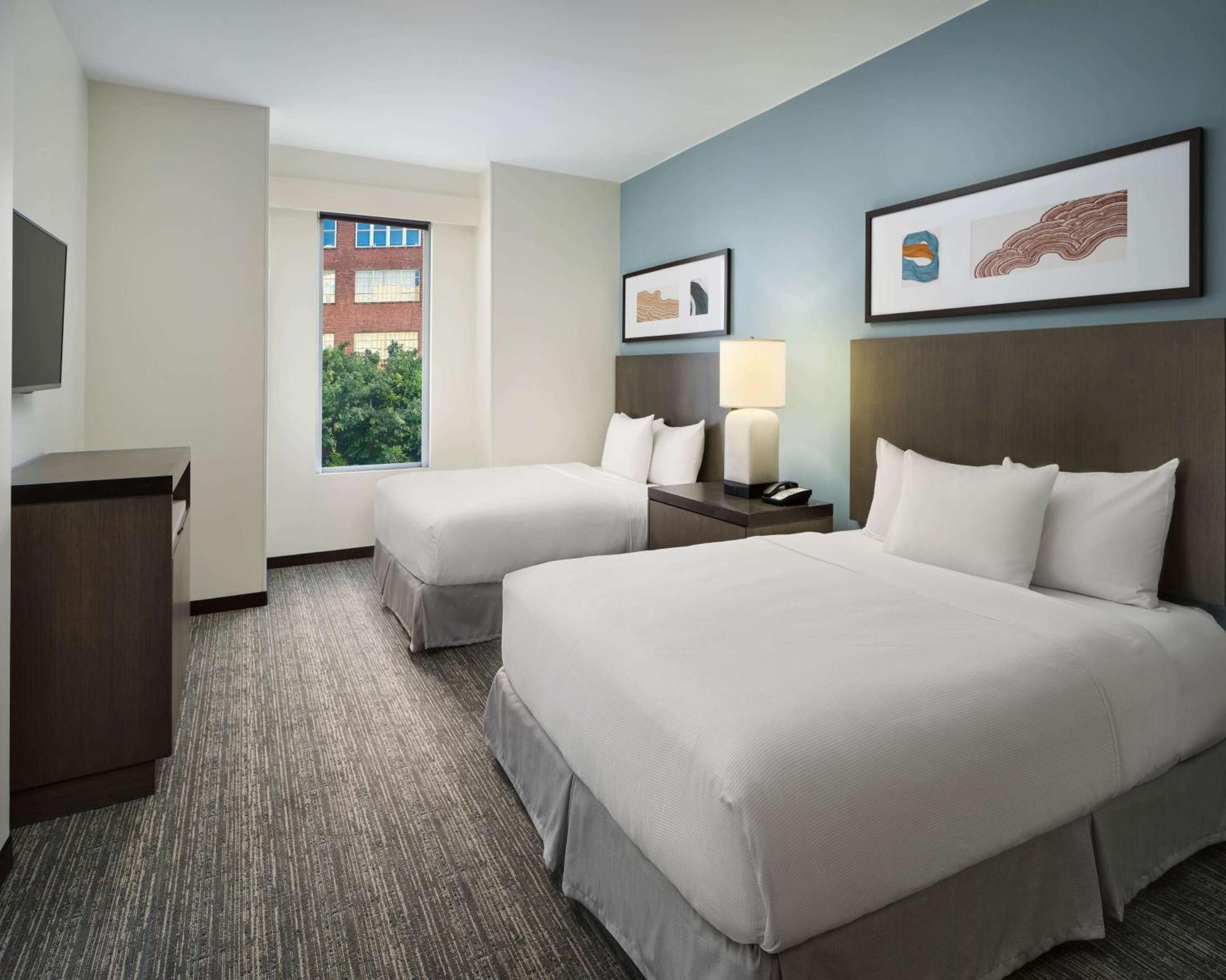 Отель Hyatt House Atlanta Downtown Экстерьер фото